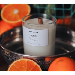 Candela Artigianale “Senti l’estate” – Profumo Fruttato di Frutti Estivi | Olivia Brusca