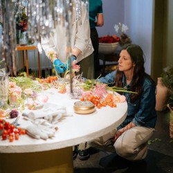 Corso serale base fioristi – Martedì tra i fiori | Lezioni pratiche a Bologna
